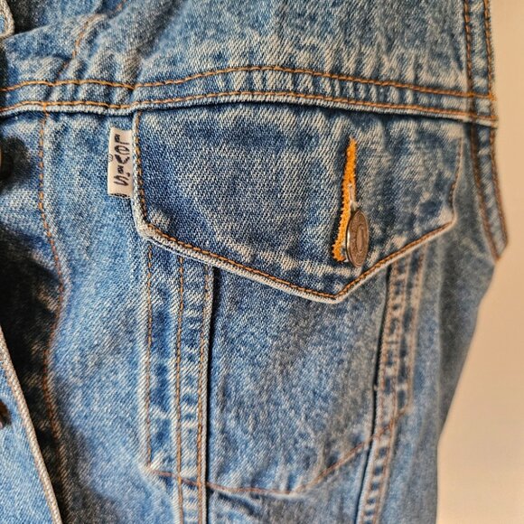 VTG 90s Levis Denim Trucker Vest Women's Small S Jeans Waist Logo Festival - Picture 5 of 11